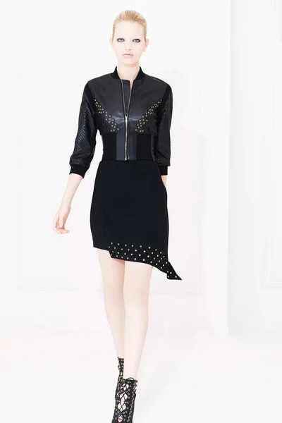 Look 11